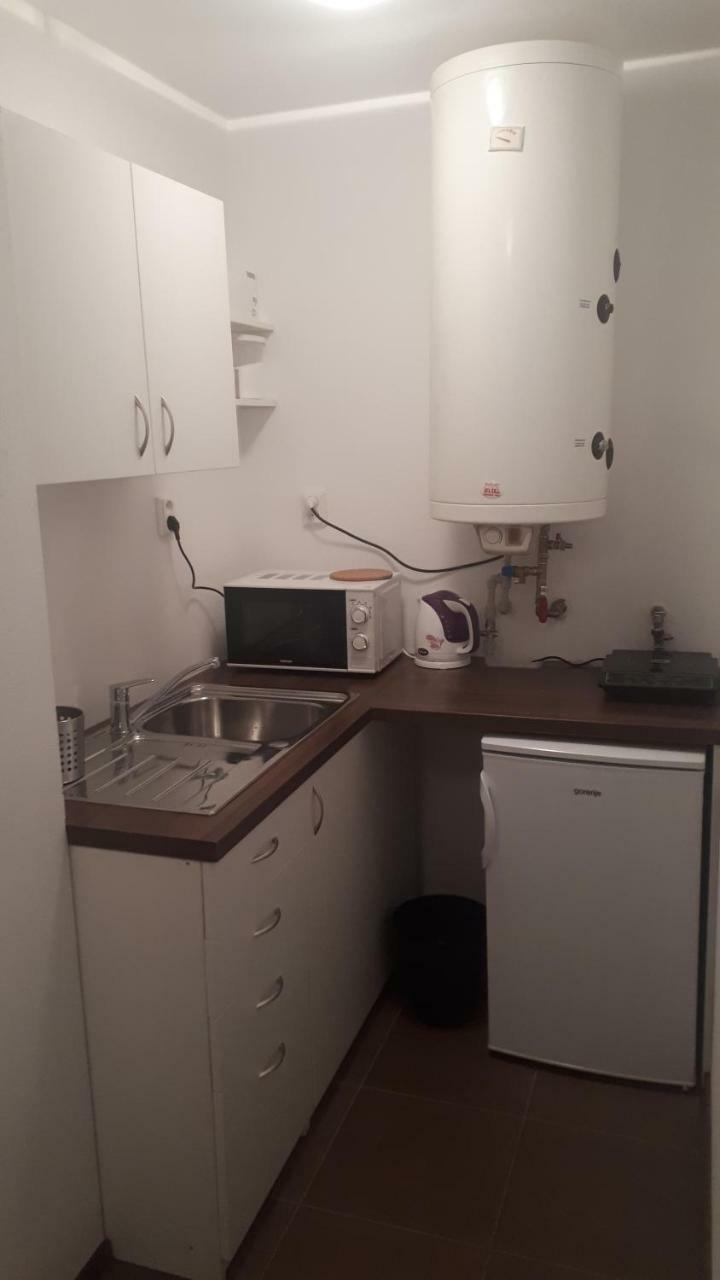 ברטיסלאבה Apartman - Sukromie V Meste מראה חיצוני תמונה